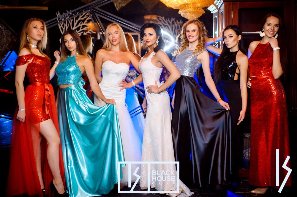 Встречаем весну в Black House Club